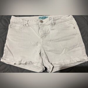 5/$20.00 item Women’s wax jeans white size large